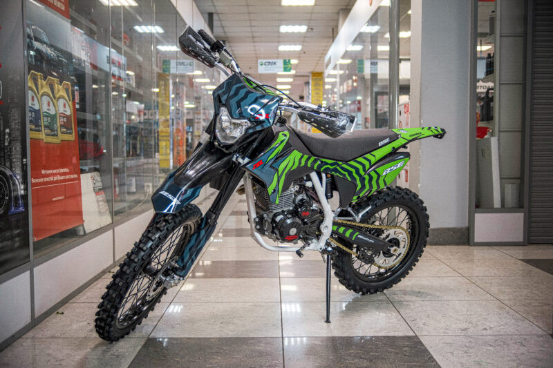 BSE Z10 L Green Shake (030)