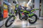 BSE Z5 Neon Black